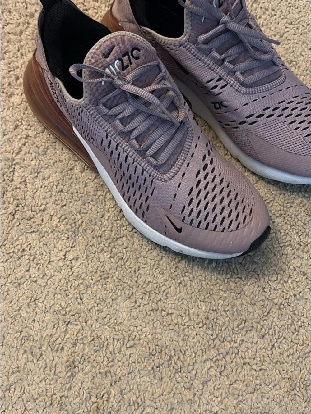 Nike kids Air Max 270 Mauve/Purple Running Sneakers 7 Y
